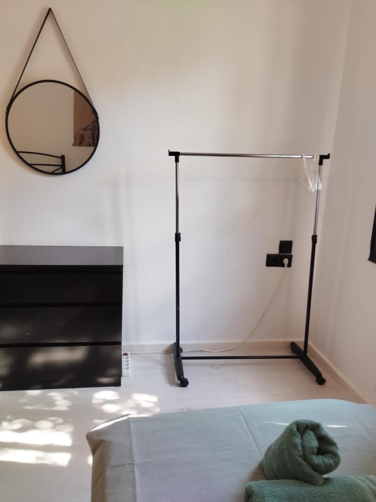 Black N' White Cozy Housegarden Alexandroupoli Esterno foto